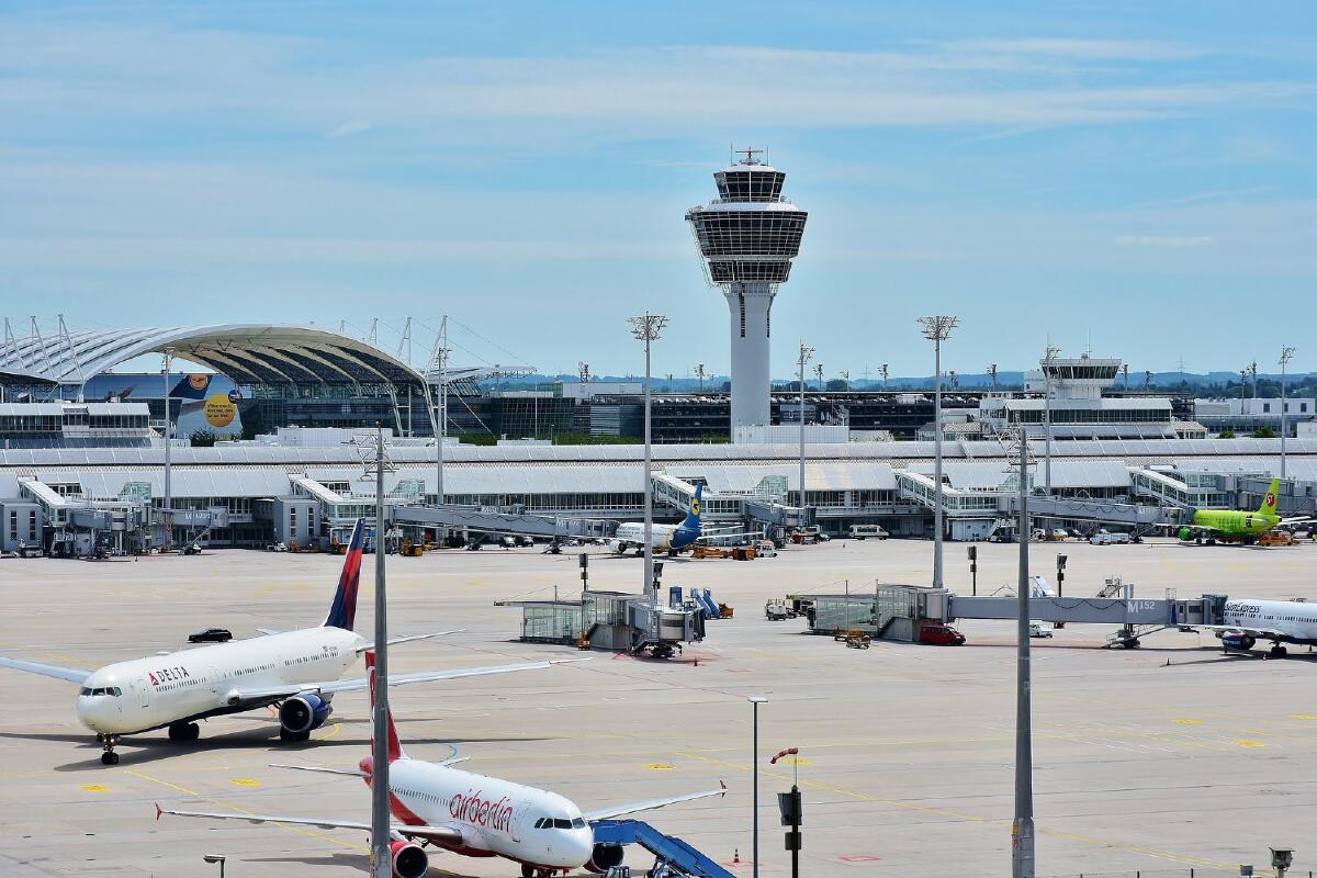 Flughafen München online Reisebüro